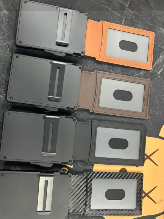 Bi-fold carbon fiber flip wallet, RFID anti-theft, stylish, large-capacity card holder with wallet and card compartment.