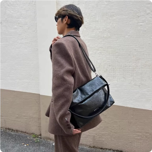Fashionable Underarm/One-Shoulder Crossbody PU Tote Bag—Perfect for Commuting or as a Messenger Bag