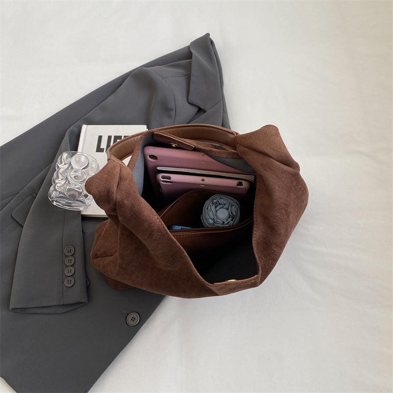 Casual commuter large capacity women's bag 2026 new autumn and winter suede tote bag niche versatile shoulder bag