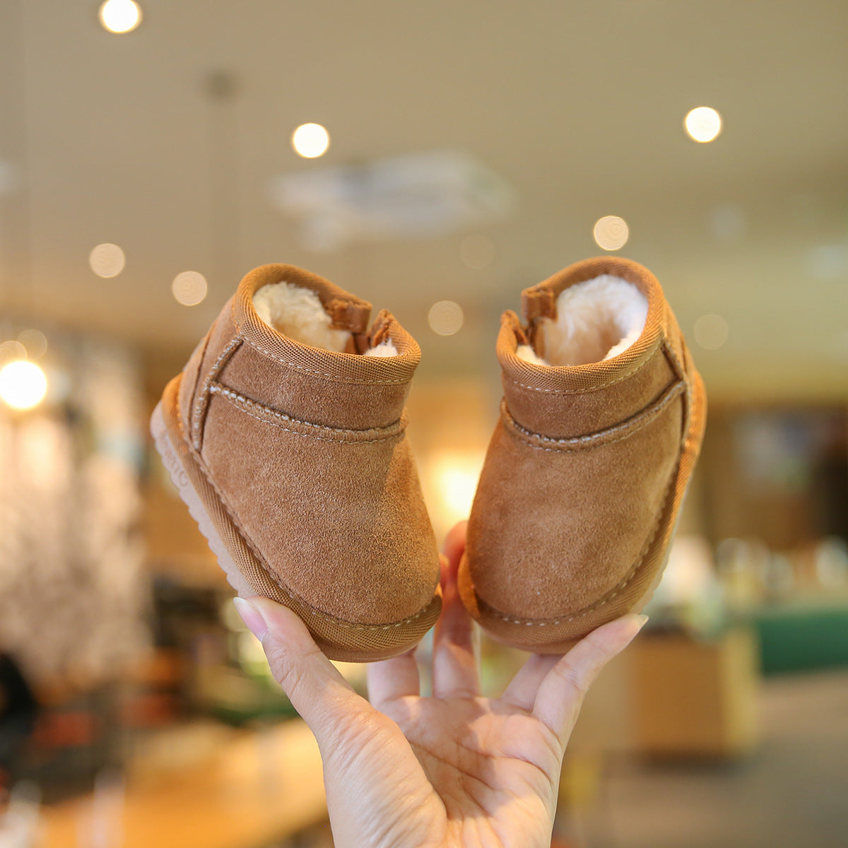 Baby snow boots, winter fleece-lined warm toddler shoes, children's winter shoes, girls' soft-soled walking shoes, boys' cotton shoes