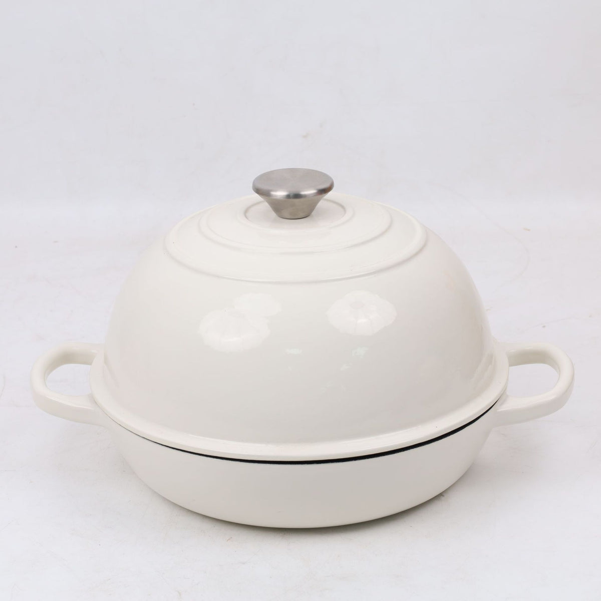 Cast iron enamel black bread pan/baking pan/frying pan, 26cm diameter.