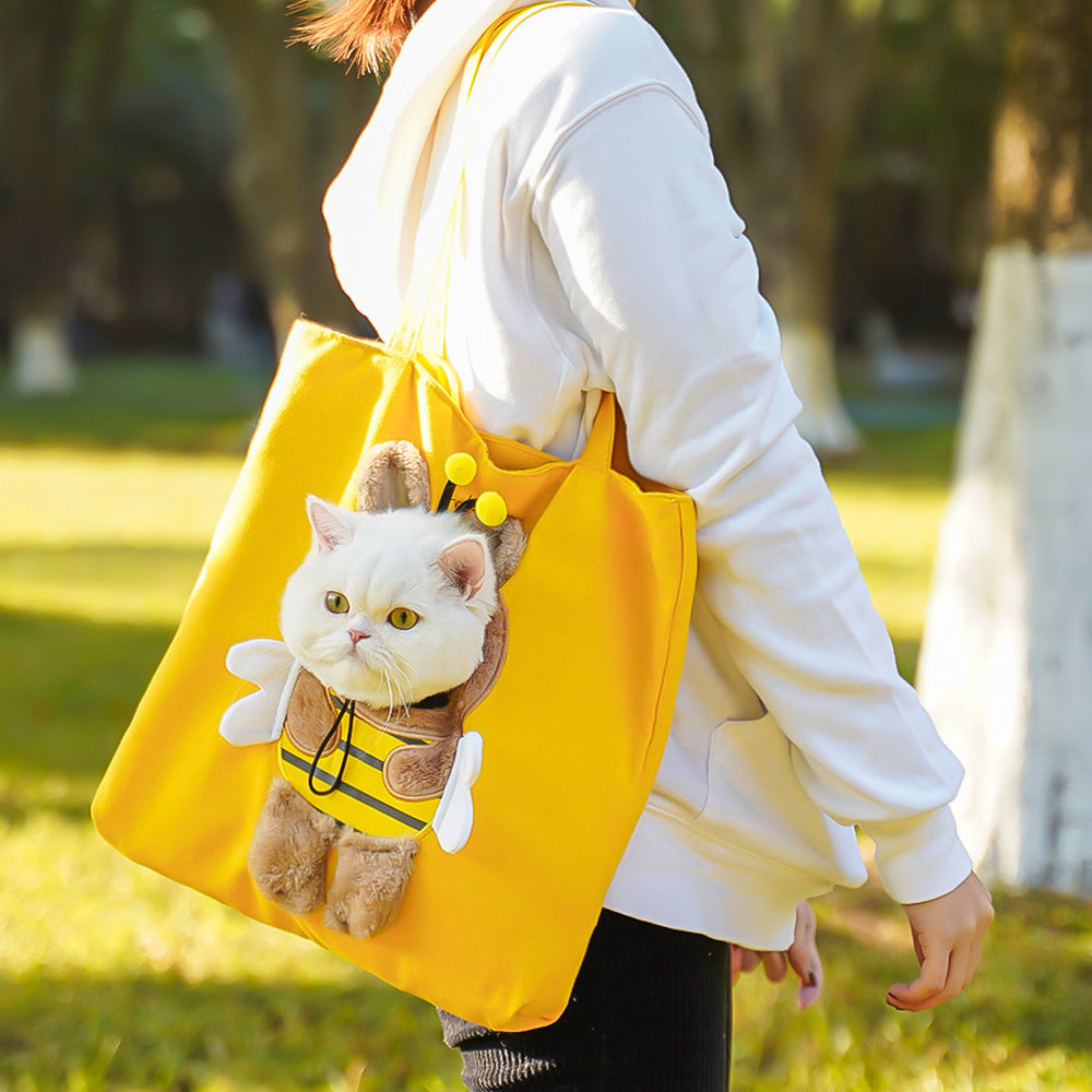 Portable travel bag for pets.