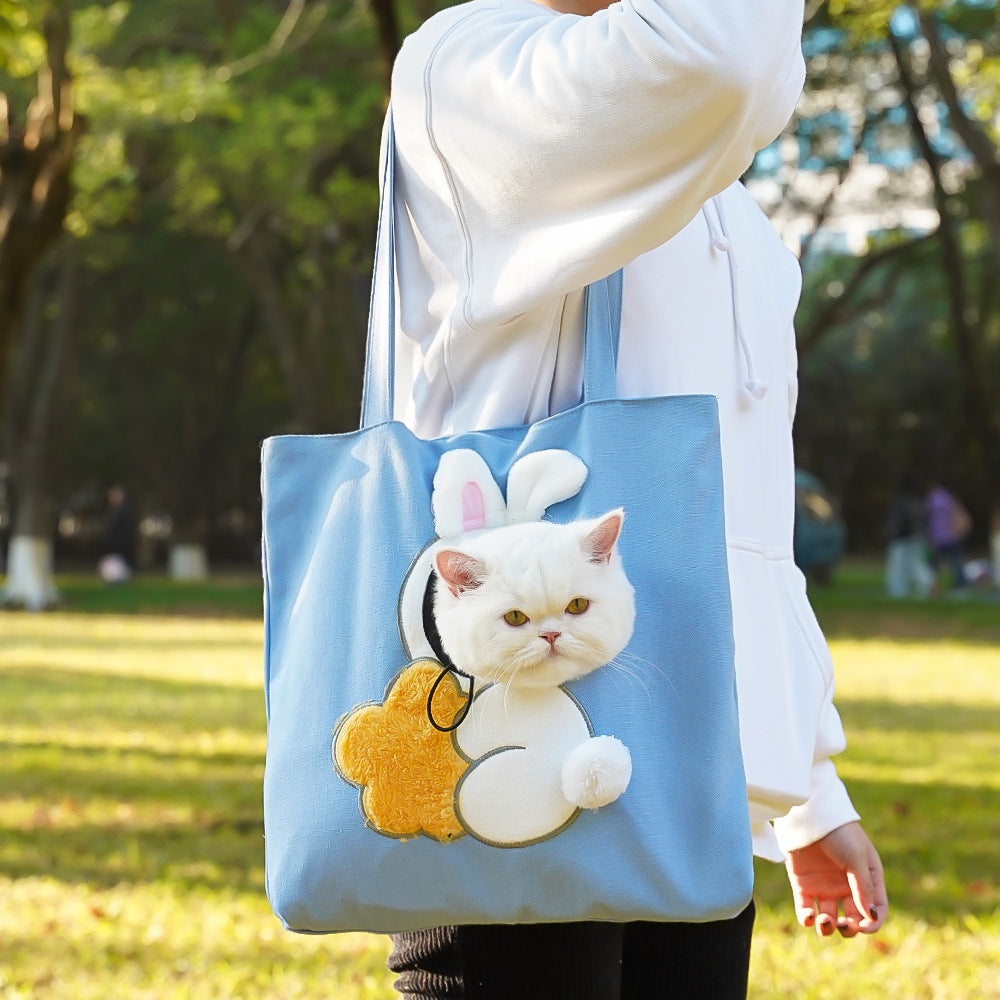 Portable travel bag for pets.
