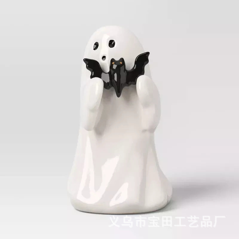 New cross-border Halloween cute white ghost party decoration, courtyard ornament, study desktop decoration, small ornament