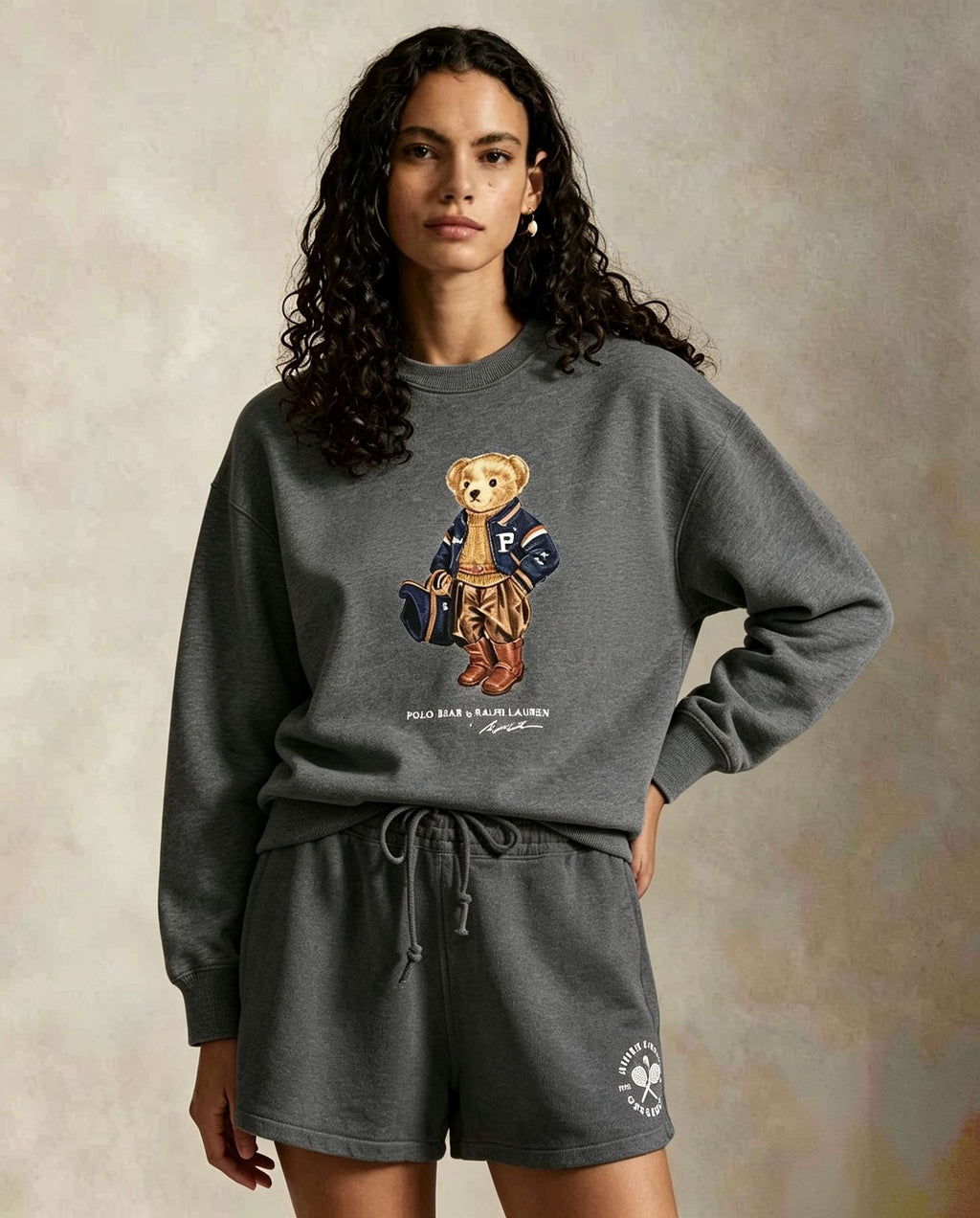 2026 Autumn/Winter Cross-Border Classic Cartoon Luggage Bear Print Casual Classic Hoodless Sweatshirt