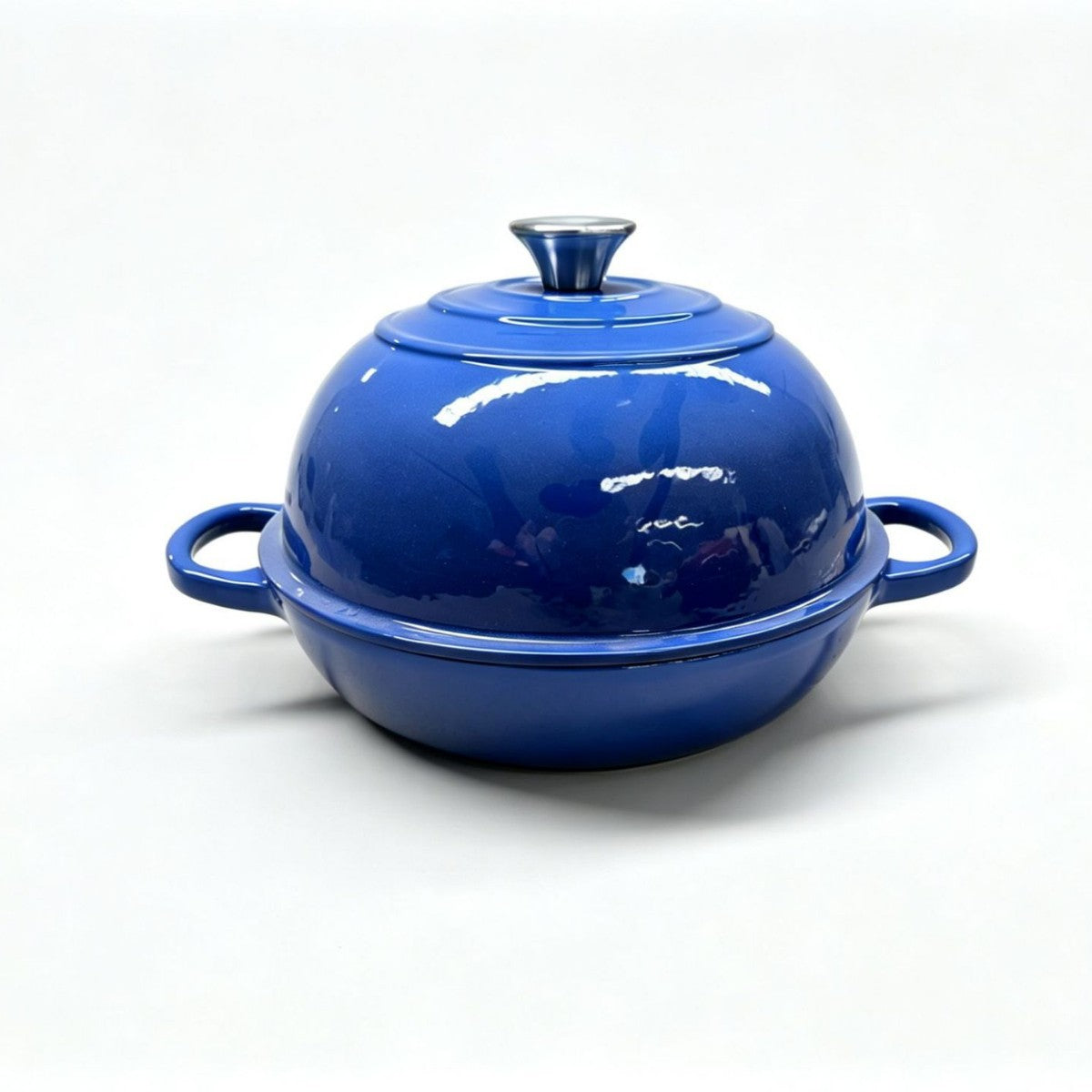 Cast iron enamel black bread pan/baking pan/frying pan, 26cm diameter.