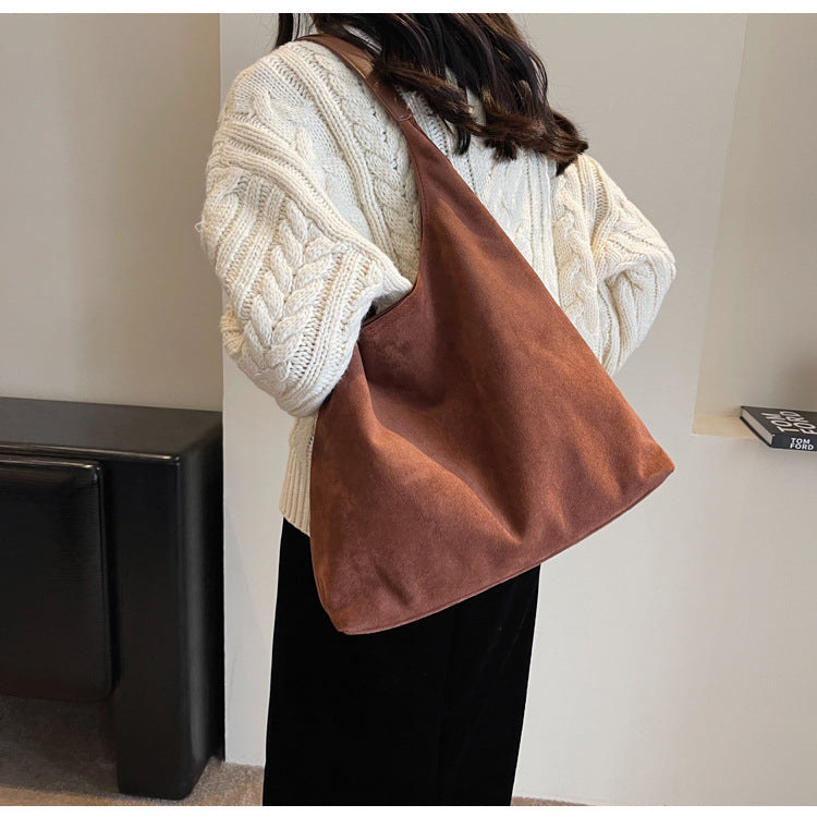 Casual commuter large capacity women's bag 2026 new autumn and winter suede tote bag niche versatile shoulder bag
