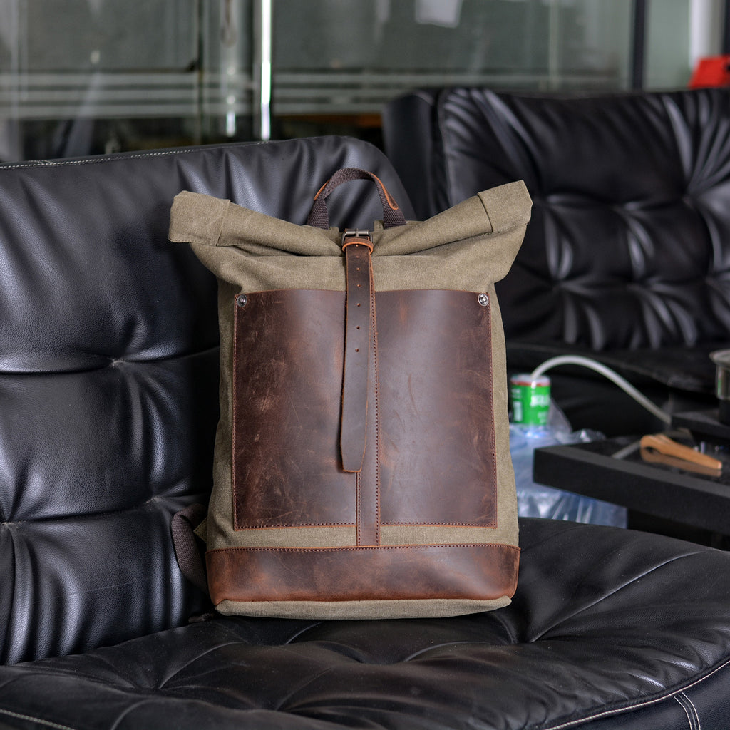European and American retro washed canvas men's bag backpack large capacity roll top expansion backpack men's bag outdoor mountaineering bag