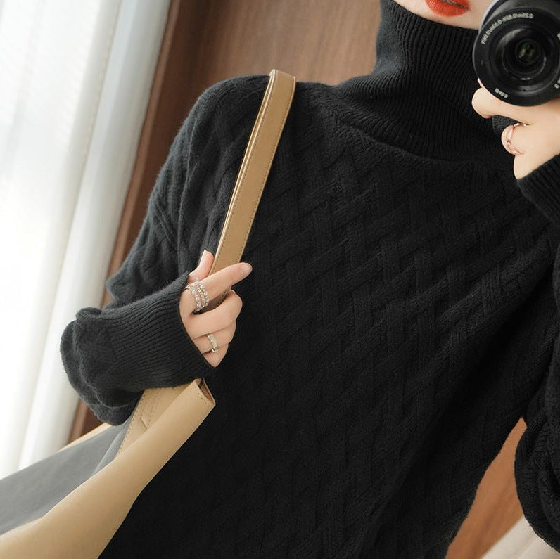 Women's turtleneck sweater, new autumn/winter 2026 style, thickened, Korean style, loose and relaxed knitted inner layer, wool base layer.